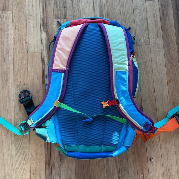 Cotopaxi Allpa 28L - Del Dia in Marine Blue - Picture 2 of 6